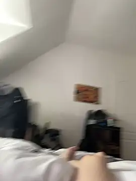 Snapshot of rb2357 chatting on March 28, 10:26 am rb2357 online show from March 28, 10:26 am