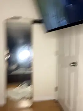 sluttyAlly21  online show from October 28, 8:40 am