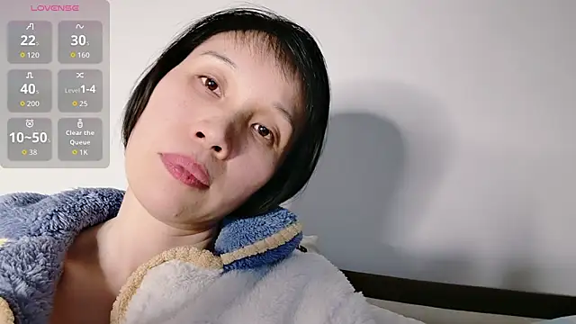 Snapshot of Yan61 chatting on October 31, 9:54 am Yan61 online show from October 31, 9:54 am