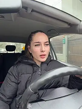 Natashaa15 online show from December 15, 9:35 am