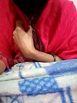 Snapshot of Cute_Sanaaya chatting on November 16, 6:35 pm Cute Sanaaya online show from November 16, 6:35 pm