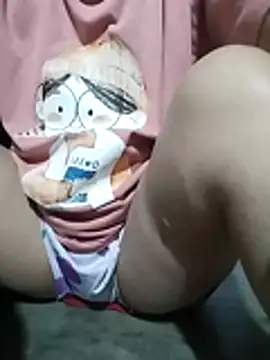 Snapshot of -Hazel-123 chatting on November 16, 11:21 pm -Hazel-123 online show from November 16, 11:21 pm