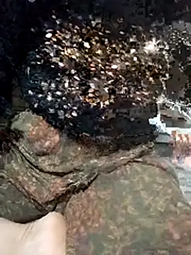 Snapshot of -Hazel-123 chatting on November 19, 11:54 am -Hazel-123 online show from November 19, 11:54 am