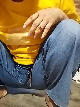 Snapshot of -Hazel-123 chatting on November 21, 11:14 pm -Hazel-123 online show from November 21, 11:14 pm