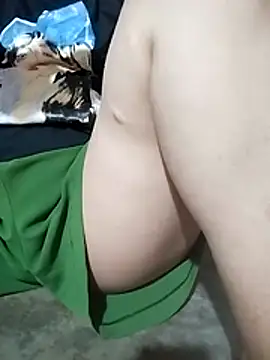 Snapshot of -Hazel-123 chatting on November 23, 12:38 pm -Hazel-123 online show from November 23, 12:38 pm