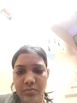 Snapshot of kaju_17 chatting on October 28, 2:20 pm kaju 17 online show from October 28, 2:20 pm