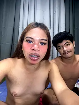 Snapshot of kierra_fox chatting on November 8, 7:34 pm kierra fox online show from November 8, 7:34 pm