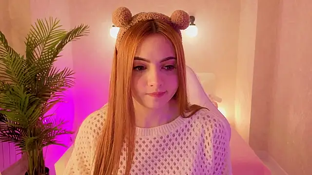 Snapshot of Daniela_Saules chatting on November 15, 9:17 am Daniela Saules online show from November 15, 9:17 am