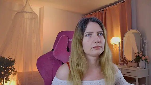 AleksaLaurent online show from November 11, 6:02 am