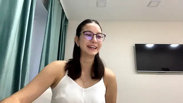 Allisgree online show from November 10, 7:18 am