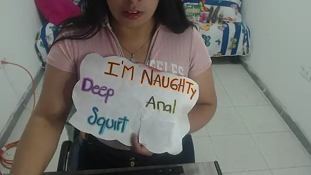 Snapshot of Alanafire chatting on November 14, 1:32 pm Alanafire online show from November 14, 1:32 pm