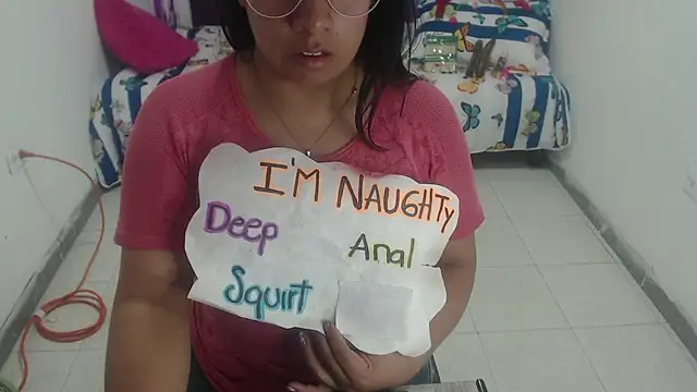 Snapshot of Alanafire chatting on December 2, 3:51 pm Alanafire online show from December 2, 3:51 pm