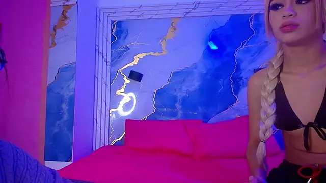 Snapshot of Girls_from_medellin chatting on November 25, 3:06 am Girls from medellin online show from November 25, 3:06 am