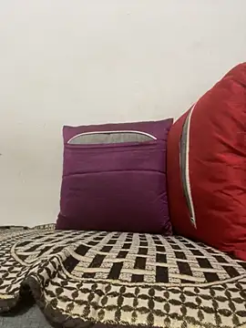 Snapshot of Heena_Sharma982 chatting on December 1, 6:18 am Heena Sharma982 online show from December 1, 6:18 am