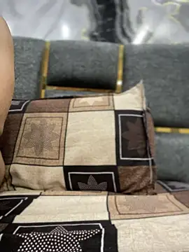 Heena Sharma982 online show from March 21, 5:49 pm