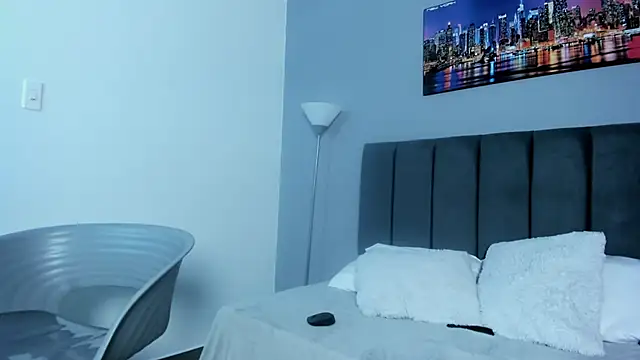 Snapshot of samantaortega__ chatting on November 7, 12:32 am samantaortega online show from November 7, 12:32 am