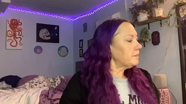 kristallic online show from January 11, 3:06 pm