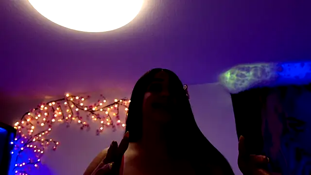 TriplexTemptationx online show from November 15, 10:15 pm