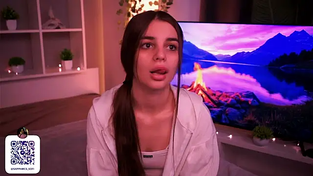 Snapshot of LauraHansil chatting on November 10, 7:07 am LauraHansil online show from November 10, 7:07 am