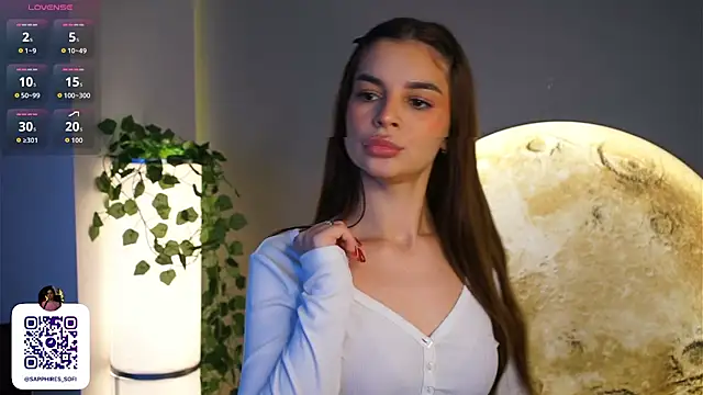 Snapshot of LauraHansil chatting on November 26, 6:58 am LauraHansil online show from November 26, 6:58 am