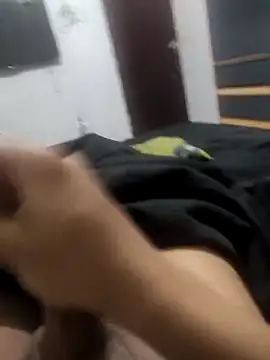 Snapshot of secretnovin7 chatting on November 7, 8:53 pm secretnovin7 online show from November 7, 8:53 pm