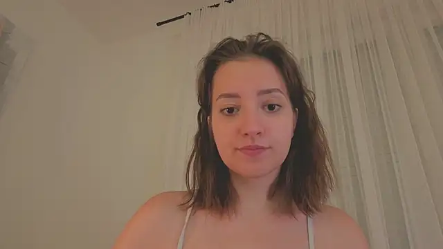 Snapshot of _annieone chatting on October 28, 10:34 pm  annieone online show from October 28, 10:34 pm