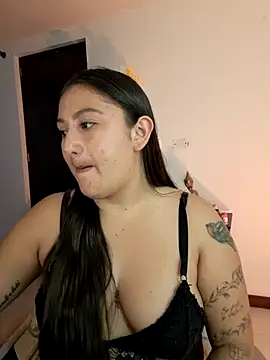 Amelia08 online show from December 18, 8:15 pm