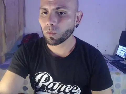 marek secrett online show from November 8, 9:46 pm