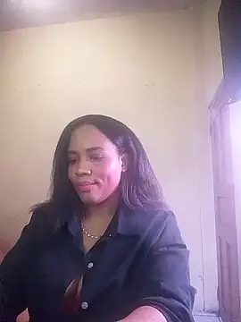 Snapshot of Diosa339 chatting on November 25, 2:28 pm Diosa339 online show from November 25, 2:28 pm