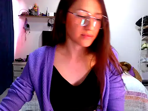 Snapshot of KendallTwisTx chatting on November 7, 9:04 pm KendallTwisTx online show from November 7, 9:04 pm