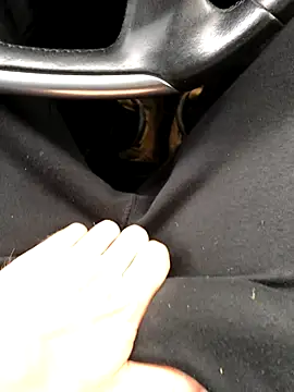 Snapshot of BigCurtis_D chatting on November 4, 10:36 am BigCurtis D online show from November 4, 10:36 am