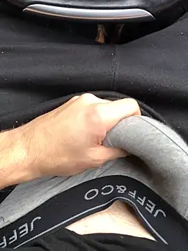 Snapshot of BigCurtis_D chatting on November 5, 1:11 pm BigCurtis D online show from November 5, 1:11 pm