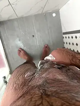 Snapshot of Lessless0606 chatting on November 1, 2:02 am Lessless0606 online show from November 1, 2:02 am