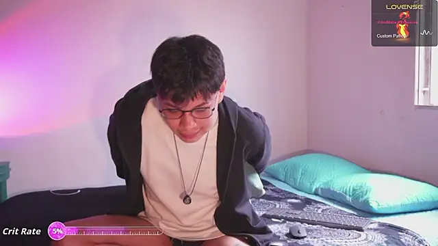 estmonnn online show from March 9, 9:08 pm