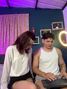 Snapshot of pinksmile_1 chatting on March 11, 12:27 am pinksmile 1 online show from March 11, 12:27 am