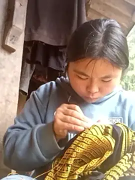 Snapshot of matbiec- chatting on November 1, 1:51 am matbiec- online show from November 1, 1:51 am