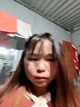 Snapshot of matbiec- chatting on November 27, 1:51 am matbiec- online show from November 27, 1:51 am