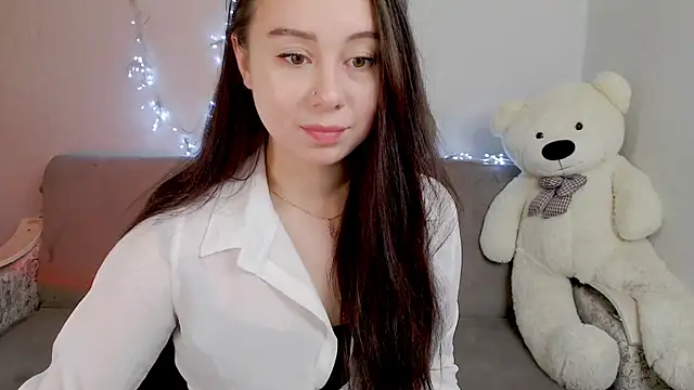 Snapshot of WOWalina chatting on October 30, 1:51 am WOWalina online show from October 30, 1:51 am