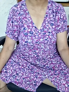 Naughty-Nancy online show from July 9, 7:45 am