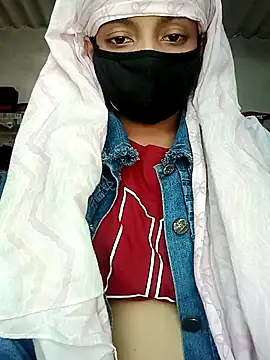 Quenn-Jiya752 online show from November 9, 6:44 am