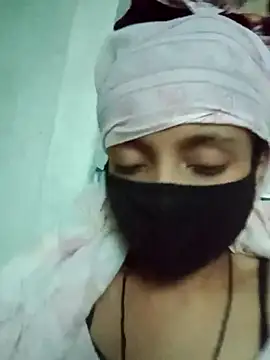 Quenn-Jiya752 online show from December 1, 11:15 am