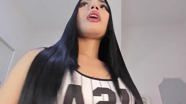 roxana scott1 online show from April 8, 3:39 am