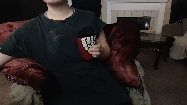 Snapshot of Skyl31 chatting on November 3, 10:42 pm Skyl31 online show from November 3, 10:42 pm