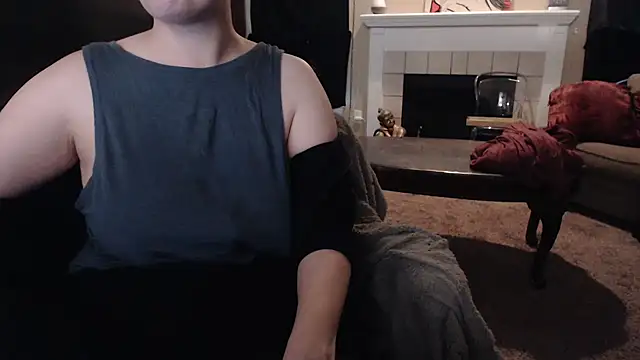 Snapshot of Skyl31 chatting on November 8, 9:46 pm Skyl31 online show from November 8, 9:46 pm