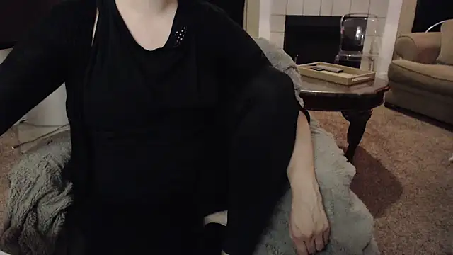 Snapshot of Skyl31 chatting on November 13, 7:07 am Skyl31 online show from November 13, 7:07 am