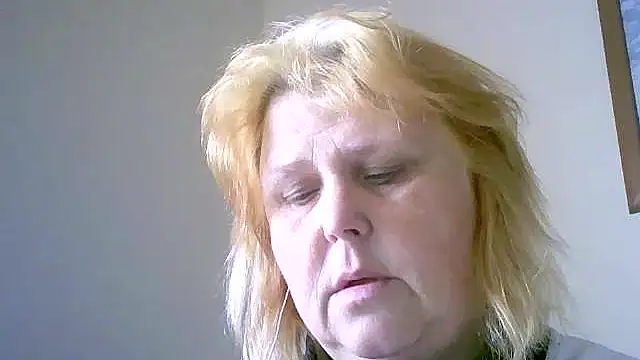 Sylviastar46 online show from November 17, 9:48 am