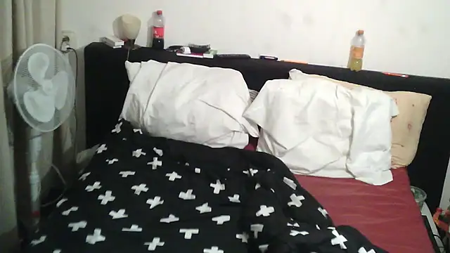 Sylviastar46 online show from December 13, 7:53 pm