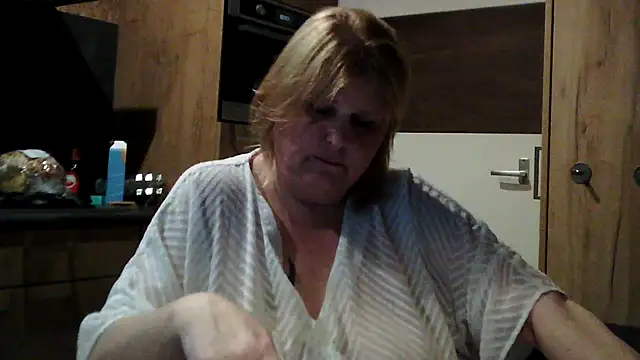 Sylviastar46 online show from March 26, 9:42 pm