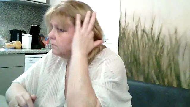 Sylviastar46 online show from March 29, 3:56 pm