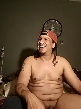 Snapshot of TopOfTops954 chatting on April 16, 1:39 am TopOfTops954 online show from April 16, 1:39 am